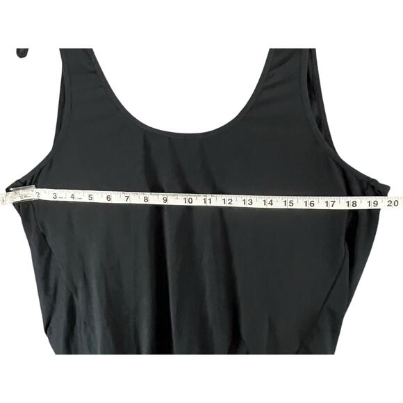 Fabletics Lucia Tank Top Women L Black Reversible Switchback Performance Workout - Picture 9 of 15